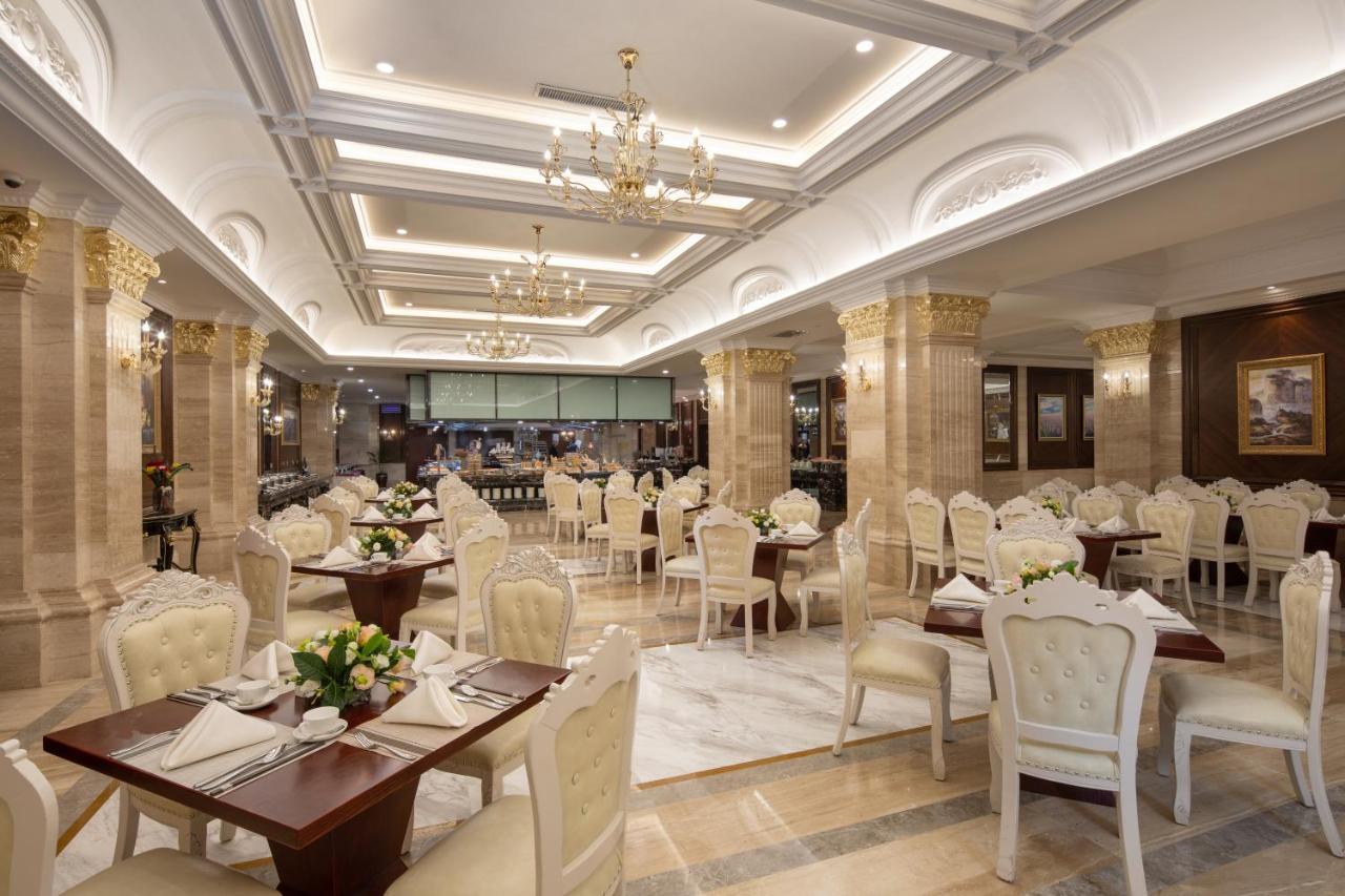 Hotel Wyndham Grand Kunming East Esterno foto