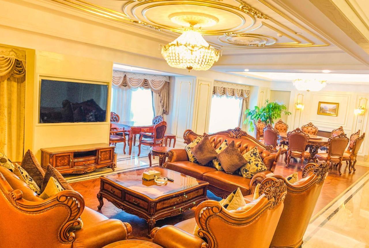 Hotel Wyndham Grand Kunming East Esterno foto