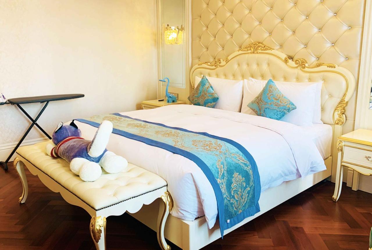 Hotel Wyndham Grand Kunming East Esterno foto