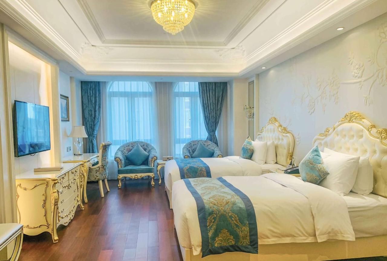 Hotel Wyndham Grand Kunming East Esterno foto